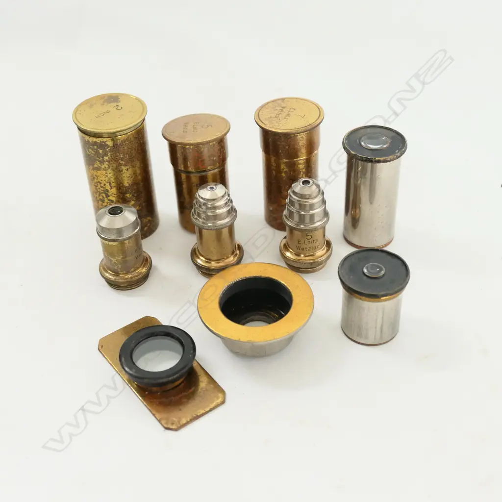 ERNST LEITZ, WETZLER COMPOUND MONOCULAR MICROSCOPE, MAHOG CASE, c.1890-1903, (Cf. Billings Collection pg92, fig172) Image 1++